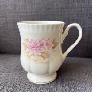 Crown Ceramics LTD India Charming Pink Floral Mug vintage